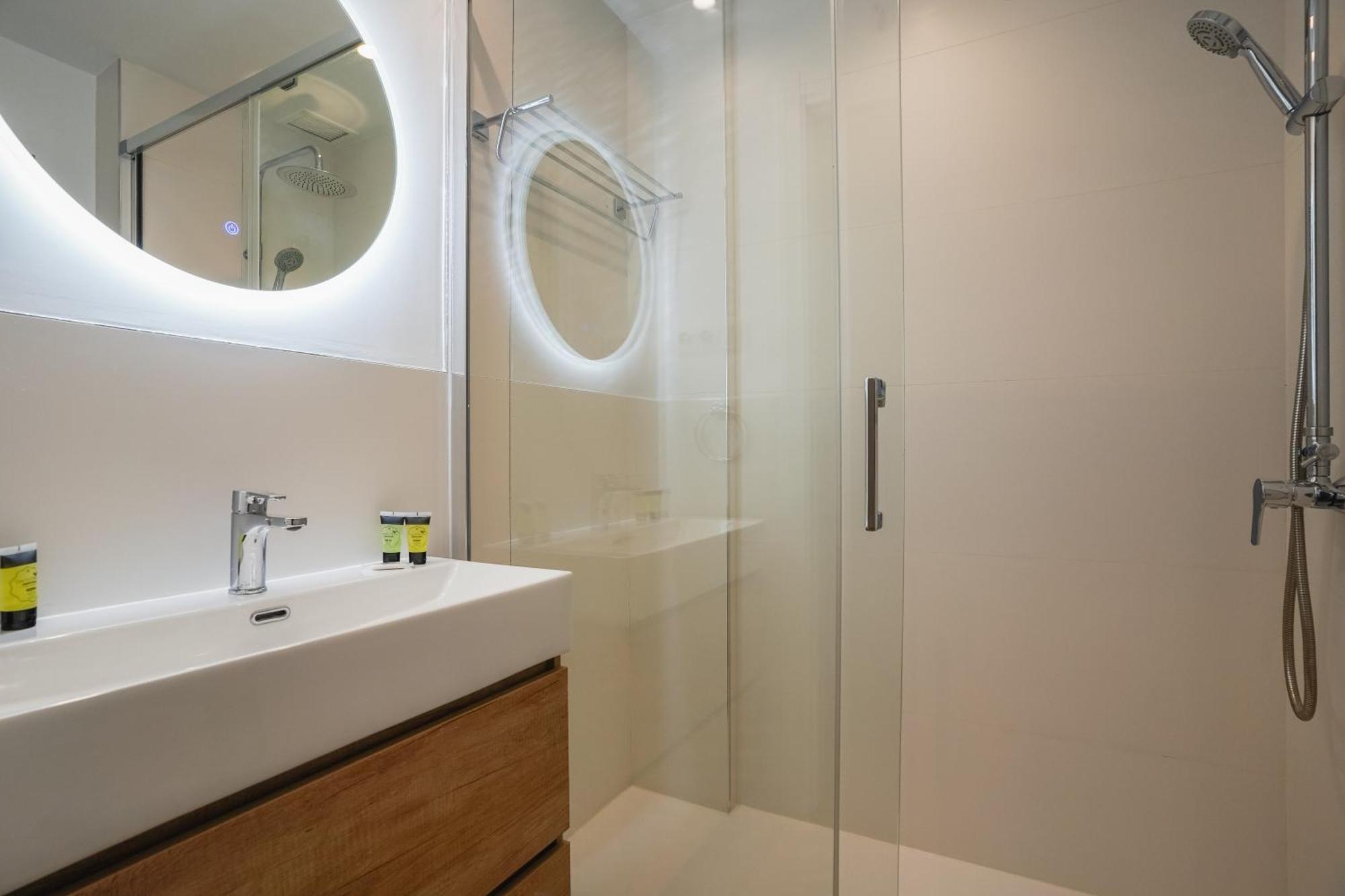 Cozy Studio-Chamberi Madrid Bagian luar foto